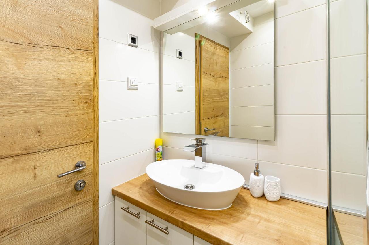 Apartments Marinici Rijeka - With Private Parking Εξωτερικό φωτογραφία